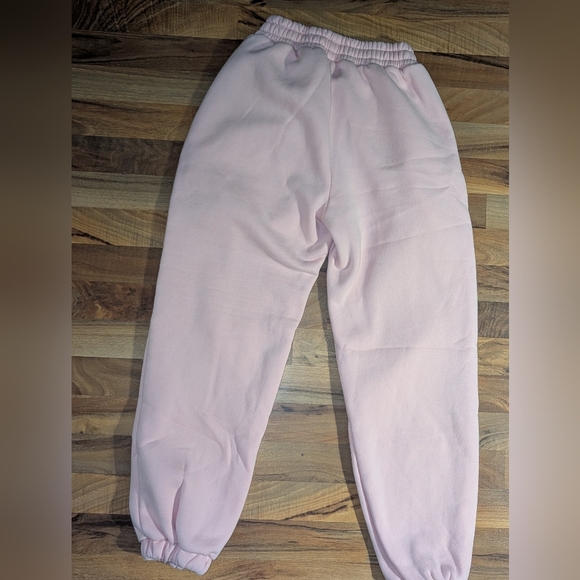 Comfrt Pastels Collection - Picture 4 of 4